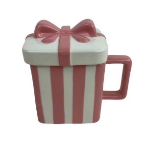 2026 Ins Cute Christmas Milk Mugs Gift Boxed Shape Design Custom Couple Ceramic Coffee Cup with Lid